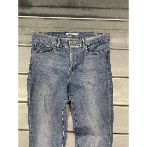 Levis 314 Shaping Straight Jeans Womens 31x32 Blue Medium Wash Denim - Picture 2 of 16